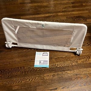 Hiccapop convertible crib rail